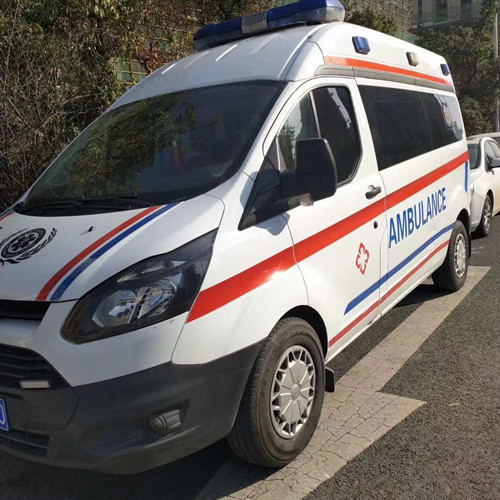 故城品质救护车出租，为您的健康出行负责