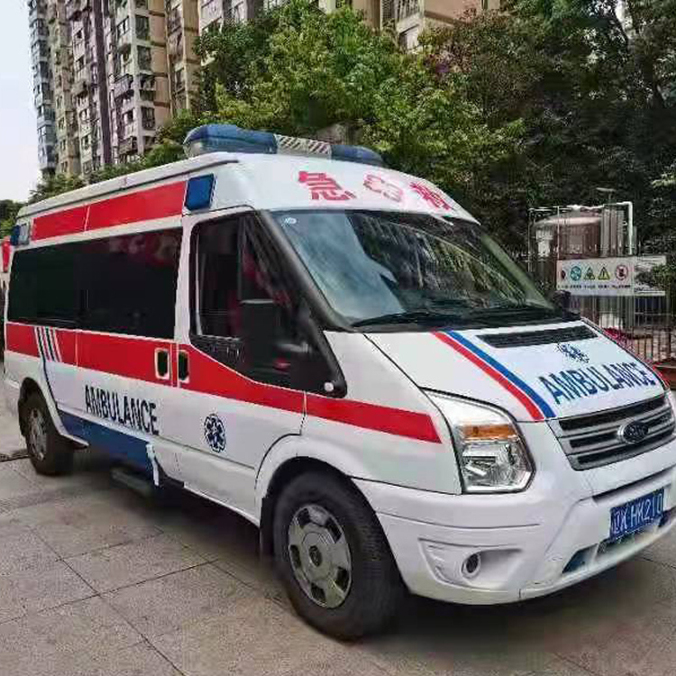 故城长途救护车护送病人返乡